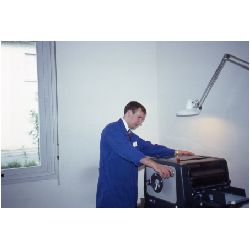 Joe printer, Love the smock.jpg